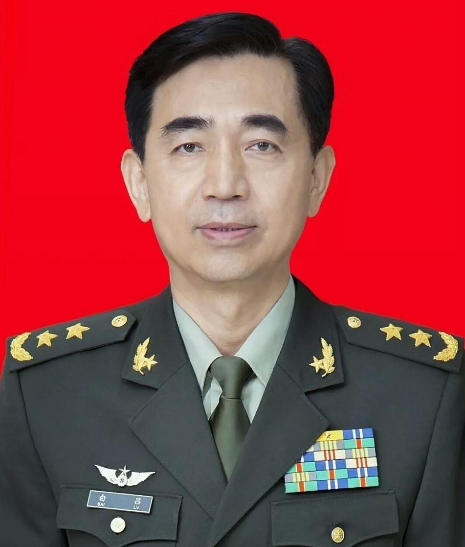 白吕引领变革，励志传奇再续新篇